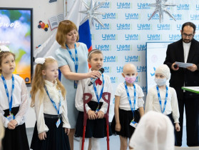Более 35 тысяч детей прошли обучение в госпитальных школах России в 2025-2026 учебном году.